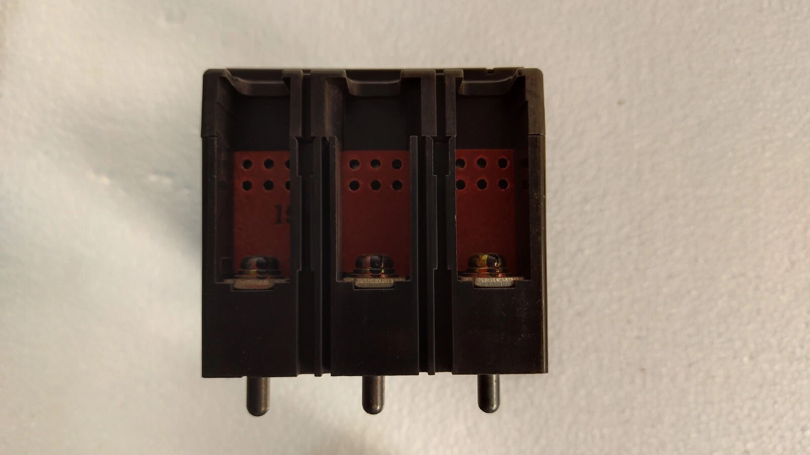 admin/uploads/uploads/Terasaki 3 Pole Circuit Breaker_7.webp